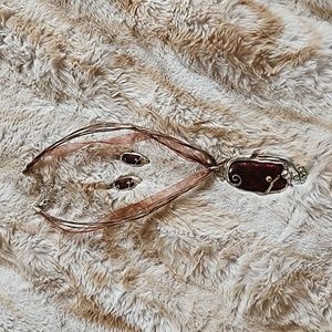 ❣️Necklace and earring set.